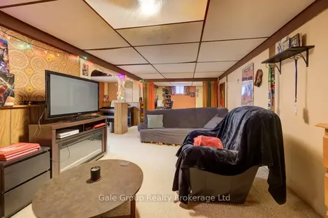 694 Glencairn Avenue Woodstock ON N4S 5V9