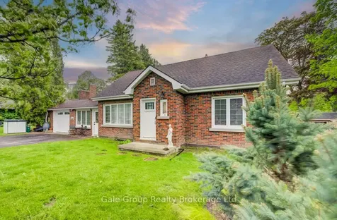 694 Glencairn Avenue Woodstock ON N4S 5V9