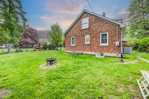 694 Glencairn Avenue Woodstock ON N4S 5V9
