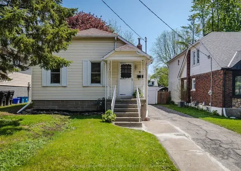 21 Elgin Street N Cambridge ON N1R 5G8
