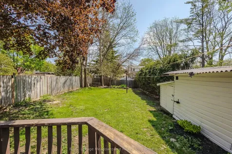 21 Elgin Street N Cambridge ON N1R 5G8