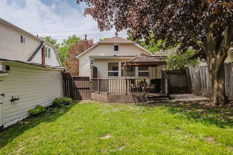 21 Elgin Street N Cambridge ON N1R 5G8