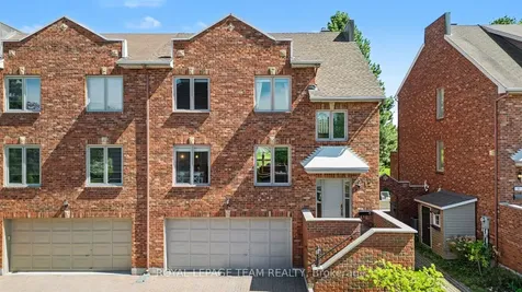 12 Catherwood Court Kanata ON K2K 2K1