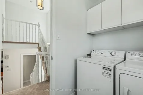 12 Catherwood Court Kanata ON K2K 2K1