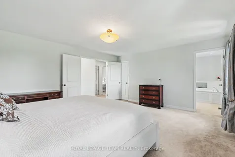 12 Catherwood Court Kanata ON K2K 2K1