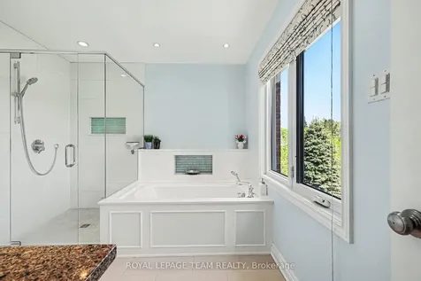 12 Catherwood Court Kanata ON K2K 2K1