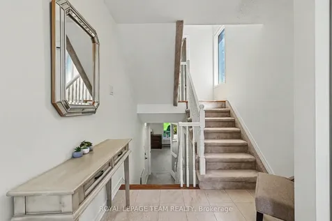 12 Catherwood Court Kanata ON K2K 2K1