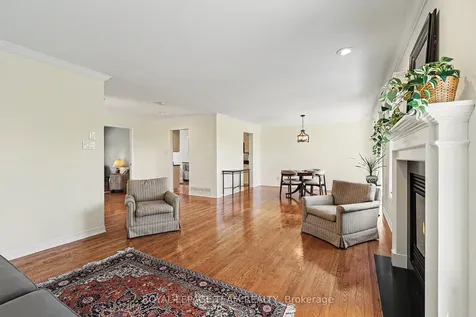 12 Catherwood Court Kanata ON K2K 2K1