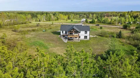 1058 Piper Glen Road Minden Hills ON K0M 2K0