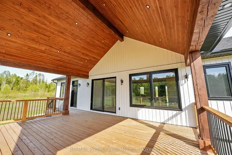 1058 Piper Glen Road Minden Hills ON K0M 2K0