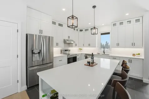 1058 Piper Glen Road Minden Hills ON K0M 2K0