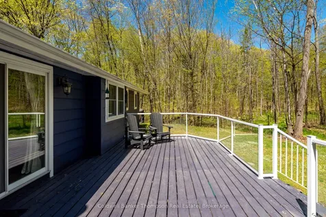 1015 Walker's Glenn Crescent Lake Of Bays ON P1H 2J6