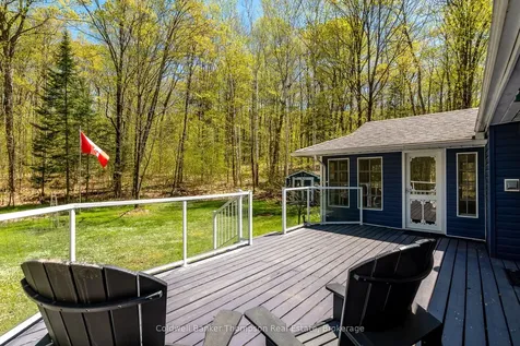 1015 Walker's Glenn Crescent Lake Of Bays ON P1H 2J6