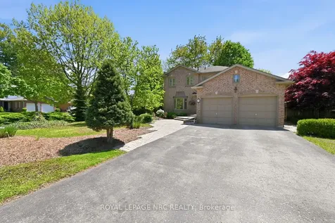 2 Meadowbrook Lane Pelham ON L0S 1E4