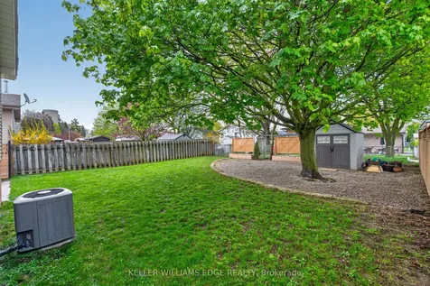 52 Latzer Crescent Brantford ON N3V 1E1