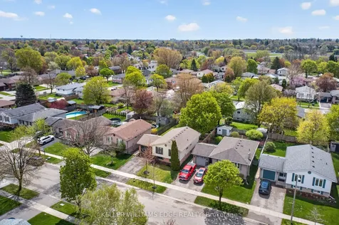 52 Latzer Crescent Brantford ON N3V 1E1