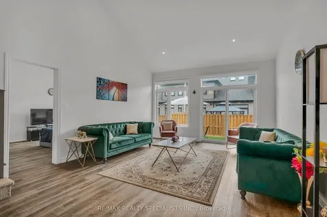 14 Welch Lane Hamilton ON L9C 0G1