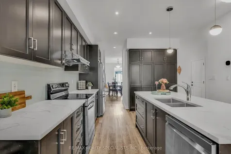 14 Welch Lane Hamilton ON L9C 0G1