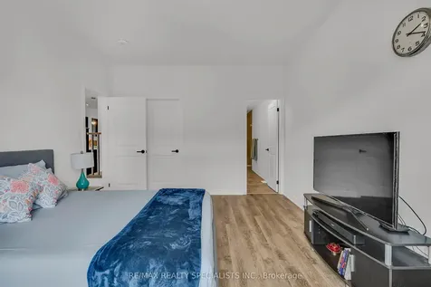 14 Welch Lane Hamilton ON L9C 0G1