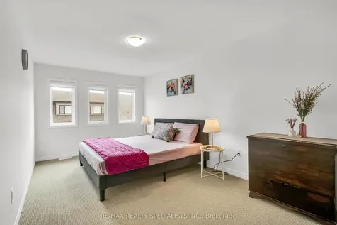 14 Welch Lane Hamilton ON L9C 0G1