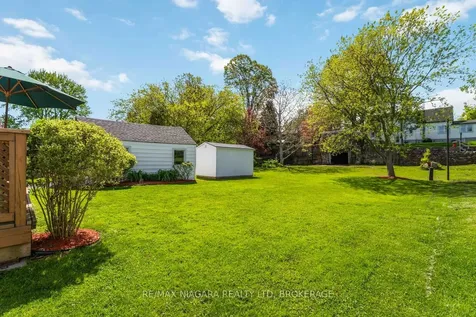 358 Sugarloaf Street Port Colborne ON L3K 2P3