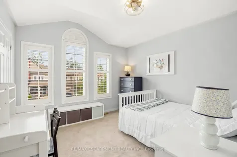22 Cathedral Street Hamilton ON L8B 0S3