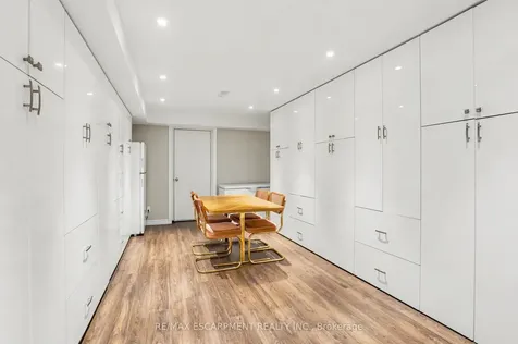 22 Cathedral Street Hamilton ON L8B 0S3
