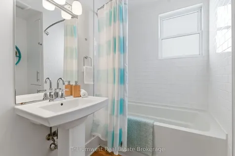 78 Essex Street Guelph ON N1H 3L1