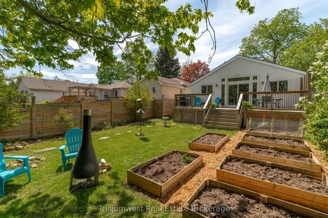 78 Essex Street Guelph ON N1H 3L1