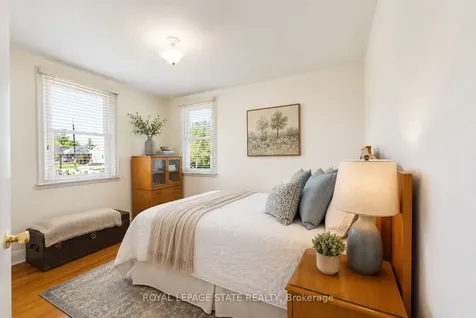 257 West 2nd Street Hamilton ON L9C 3G6