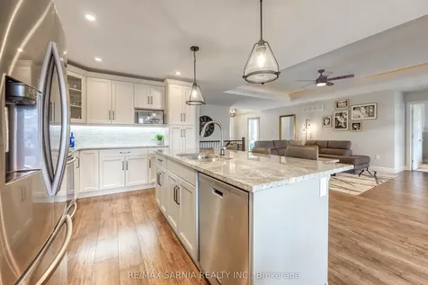 300 Lexington Boulevard St. Clair ON N0N 1G0