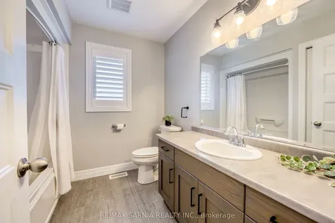 300 Lexington Boulevard St. Clair ON N0N 1G0
