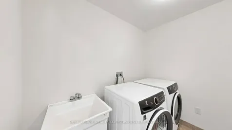 60 Bradbury Road Hamilton ON L8J 0L1