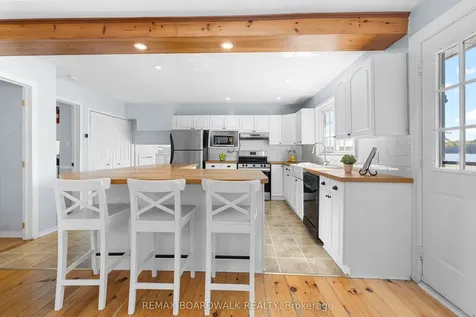 363 Hardwood Ridge Road Lanark Highlands ON K0G 1K0