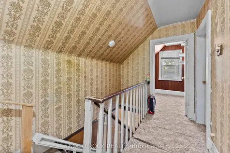 38 Hugh Street S Arnprior ON K7S 2V6