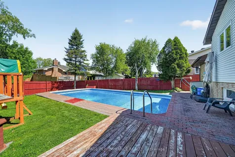1321 Lochiel Street Cornwall ON K6H 6N5