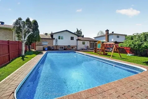 1321 Lochiel Street Cornwall ON K6H 6N5