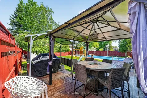 1321 Lochiel Street Cornwall ON K6H 6N5