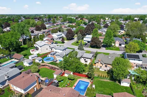 1321 Lochiel Street Cornwall ON K6H 6N5