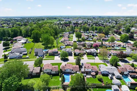 1321 Lochiel Street Cornwall ON K6H 6N5