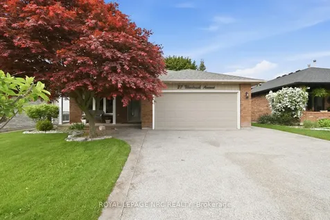 27 Woodrush Avenue Welland ON L3C 6S6