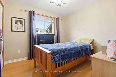 27 Woodrush Avenue Welland ON L3C 6S6