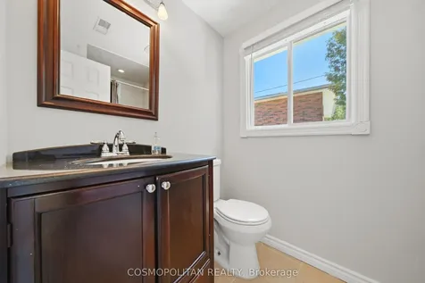 82 Stoney Brook Drive Hamilton ON L8G 3V6