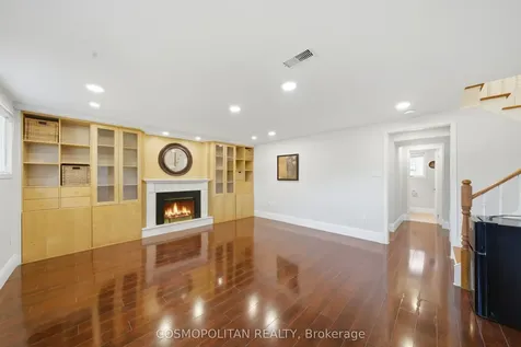 82 Stoney Brook Drive Hamilton ON L8G 3V6