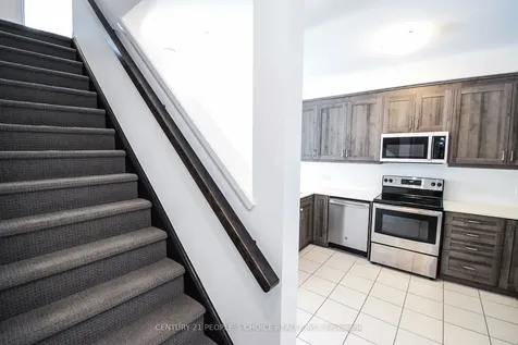 15 Hoffman Lane Hamilton ON L9G 0H2