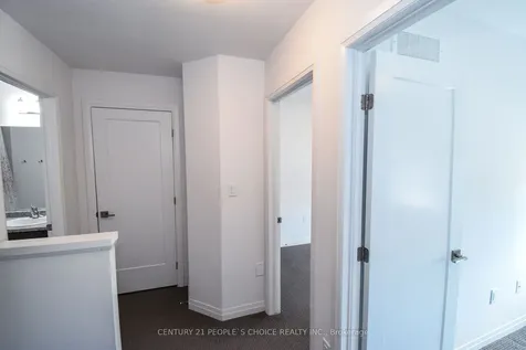 15 Hoffman Lane Hamilton ON L9G 0H2