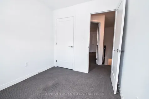 15 Hoffman Lane Hamilton ON L9G 0H2