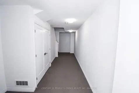 15 Hoffman Lane Hamilton ON L9G 0H2