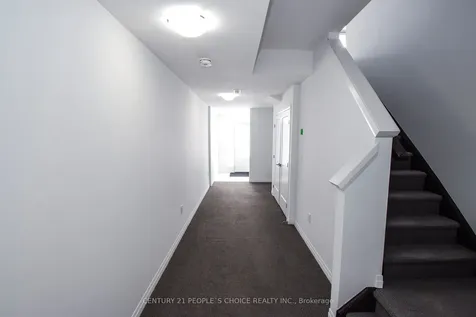 15 Hoffman Lane Hamilton ON L9G 0H2