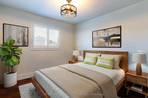 2 Orvieto Court Hamilton ON L8E 5W1